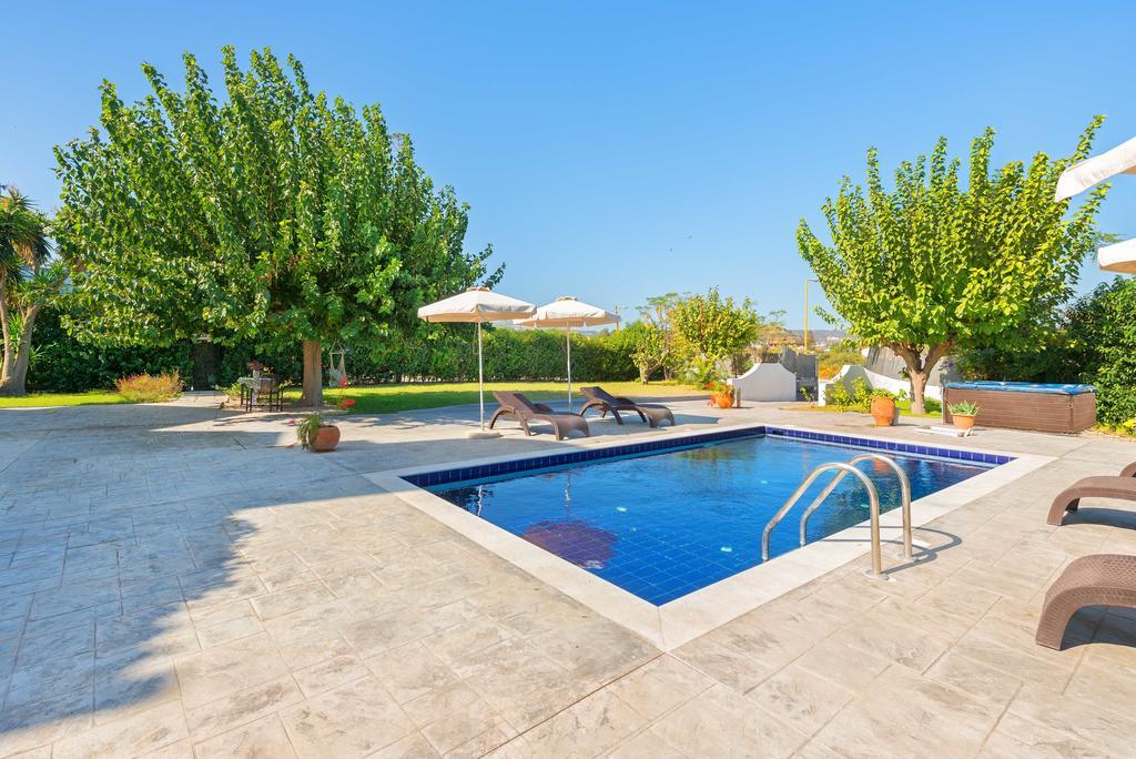 Villa Giovanni Faliraki Exterior foto